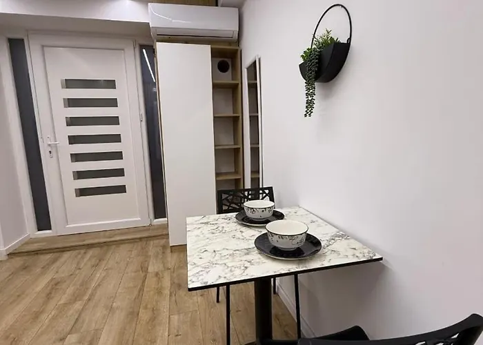 Comfortable Near The Center, Ideal For Couples * Tirana
